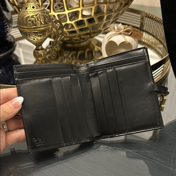 Gucci Monogram Piston Lock Compact Wallet - Picture 7 of 10